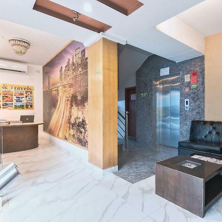Hotel La Vista Delhi Exterior foto